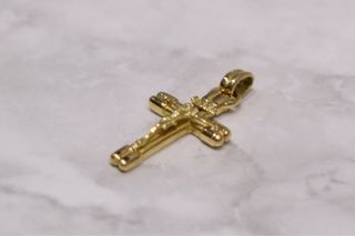 CRUZ, ORO 18K/3.6g