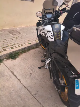 QJMotor SRT 700X Aventura