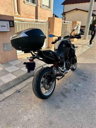 BMW F900R Negra