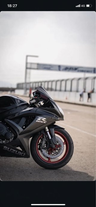 Suzuki GSXR 600 K8 cadena distribución por hacer