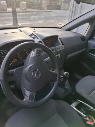 Opel Zafira 2006
