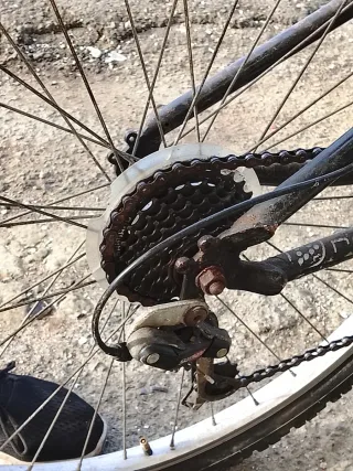 Bicicleta de montaña con cambios