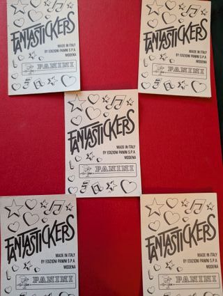 Panini Fantastickers 16 pezzi adesivi