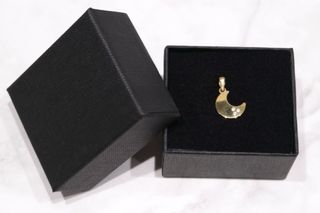 COLGANTE LUNA, ORO 18K/0.5g