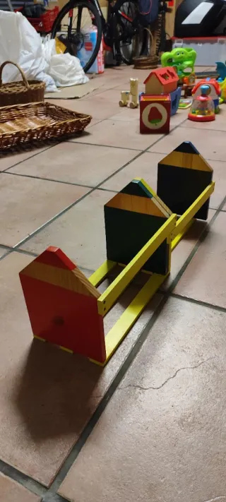 Estantería infantil madera libros