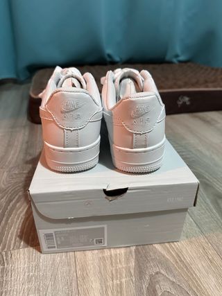 Nike Air Force 1 Blancas Talla 38. NUEVAS.