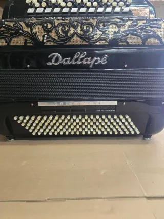 Acordeón Dallape de botones
