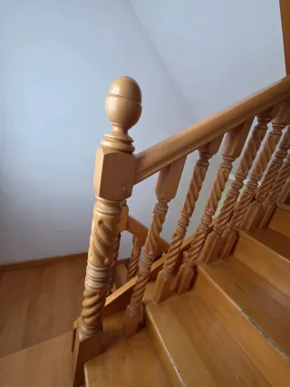 Barandilla madera haya para escalera