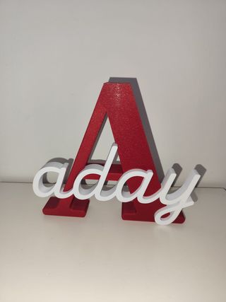 Inicial + Nombre. Personalizado.