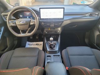 Ford Focus 1.0 MHEV. STLINE