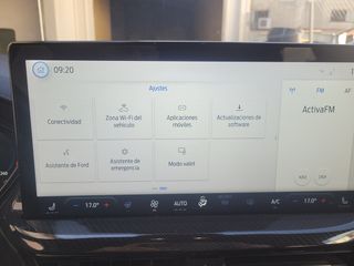 Ford Focus 1.0 MHEV. STLINE