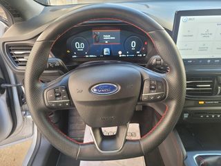 Ford Focus 1.0 MHEV. STLINE