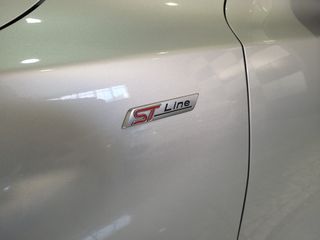 Ford Focus 1.0 MHEV. STLINE