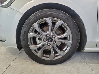 Ford Focus 1.0 MHEV. STLINE
