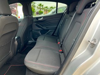 Ford Focus 1.0 MHEV. STLINE