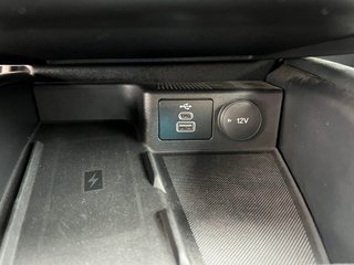 Ford Focus 1.0 MHEV. STLINE