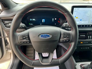 Ford Focus 1.0 MHEV. STLINE