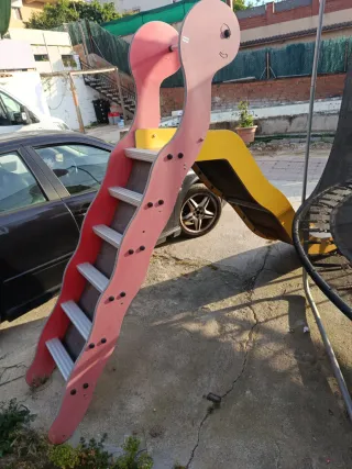 Tobogán infantil para jardín