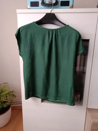 Blusa verde manga corta