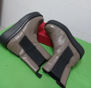 Botines Vagabond Marrones y Negros