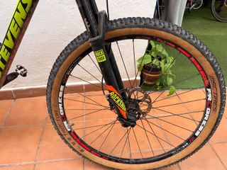 Bicicleta Stevens Doppia Sospensione