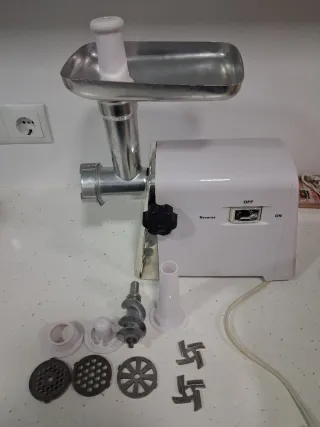Picadora/Embutidora de carne eléctrica