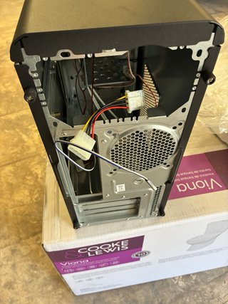 Caja Innobo Micro-ATX Red Light