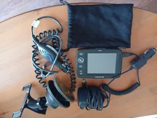 GPS Navman N40i con cargador de coche