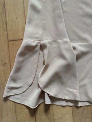 Conjunto top y falda midi color tierra