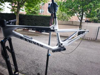 Canyon Lux Trail 2024 Cuadro MTB