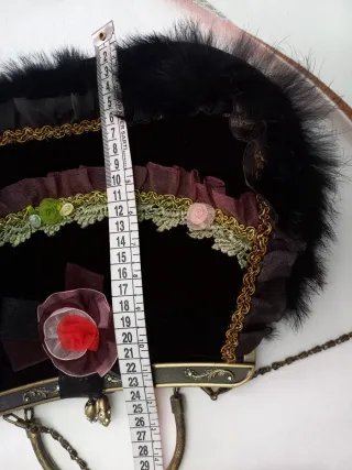 Borsa velluto vittoriano nera con fiori rosa