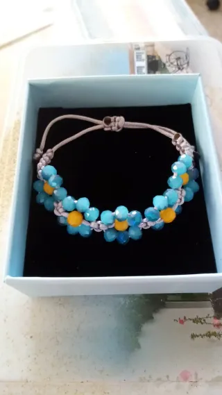 Pendientes artesanales flor y cerezas