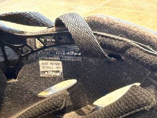 Casco MET Idolo Negro Blanco Rojo