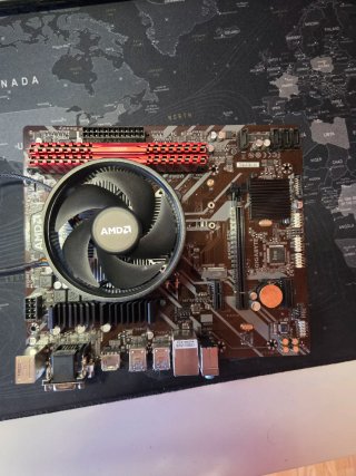 Placa Base Gigabyte B450M S2H