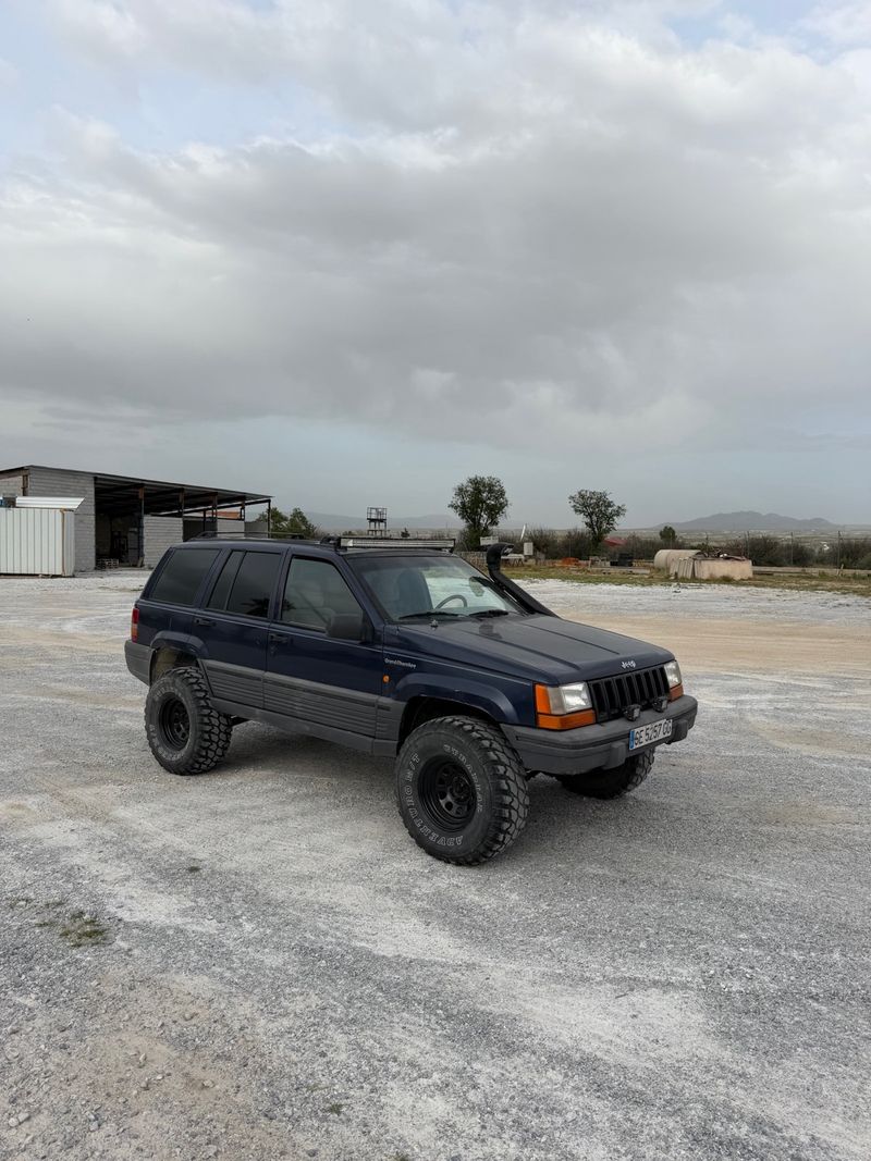 Jeep Grand Cherokee 4.0 - foto 1
