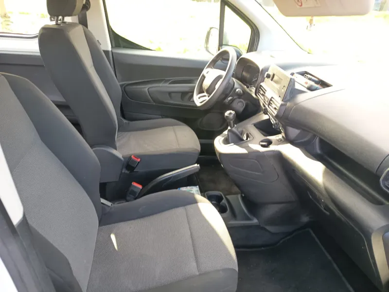 Citroën Berlingo 2020, foto 8