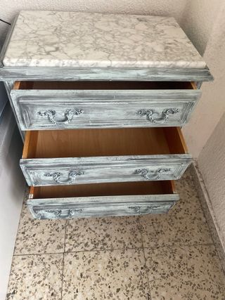 Mesitas de noche vintage mármol y madera 2x15€