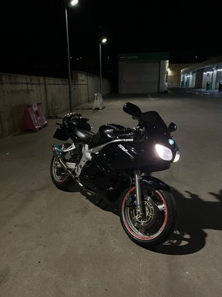 Suzuki SV650S A2 Limitada en papeles