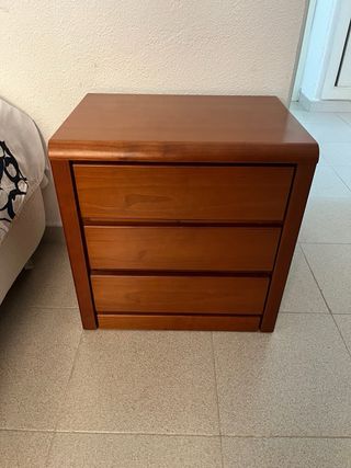 Juego 2 Mesitas de Noche Madera maciza