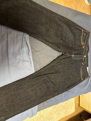 Jeans Evisu con logo rosa