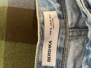 Bershka Pantalón Corto Verano Talla M