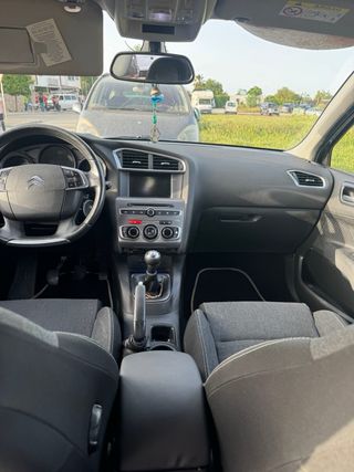 Citroen C4 Blue Hdi 1.6