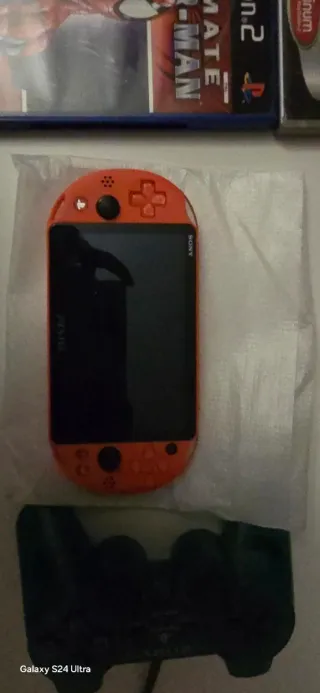 PS Vita Neon Orange Wi-Fi PCH-2007