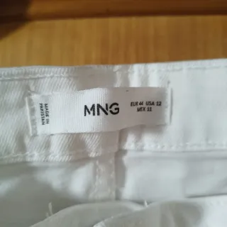 Bermudas Mango Blancas Talla L