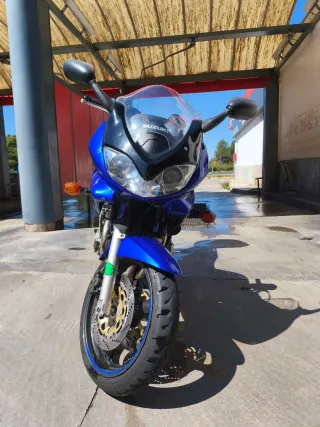 Suzuki Bandit S Azul