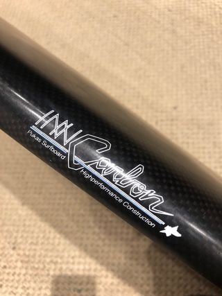 TABLA DE SURF PUKAS MUSTACHE INNCARBON 5'6