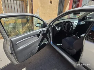 Ford Focus Plata 3 Puertas