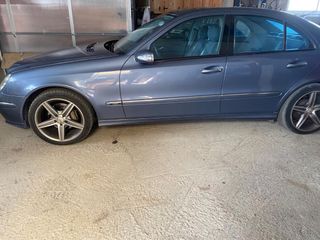 Mercedes-Benz Clase E 2003