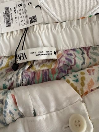 Conjunto Blusa y Pantalón Estampado Zara