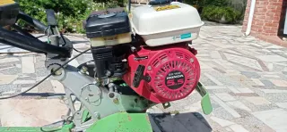 Motocultor 4 tiempos Honda